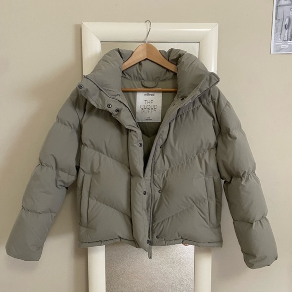 Aritzia The Cloud Puff Jacket - Picture 2 of 4